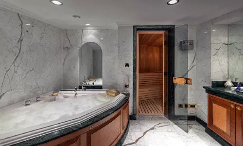 هتل اینترکنتیننتال استانبول